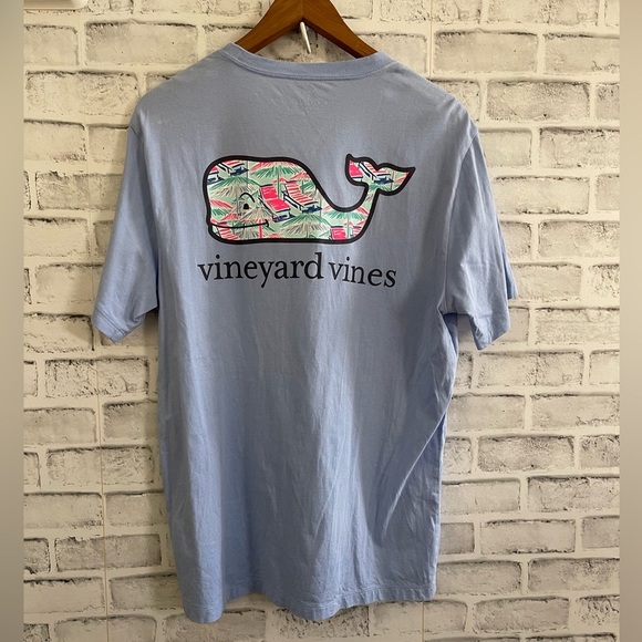 Vineyard Vines Other - Men’s Vineyard Vines light blue short sleeve whale pocket t-shirt Medium